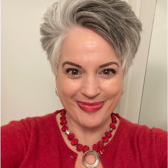 Meet your Posher, Tonya - Picture 1 of 1